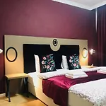 La Via *** 4* Dunajska Streda